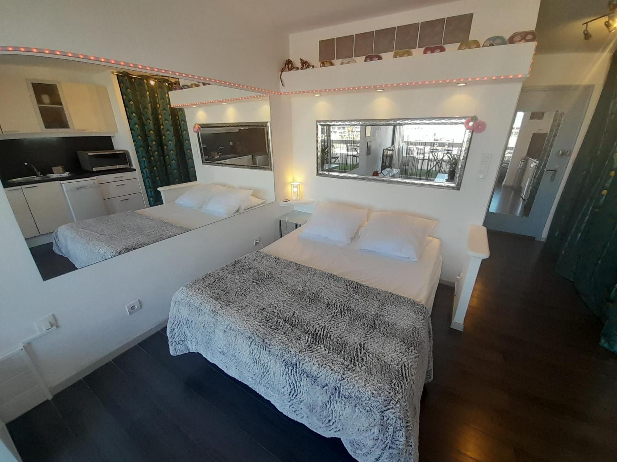 Studio Village Naturiste Resille แอกด์ ภายนอก รูปภาพ